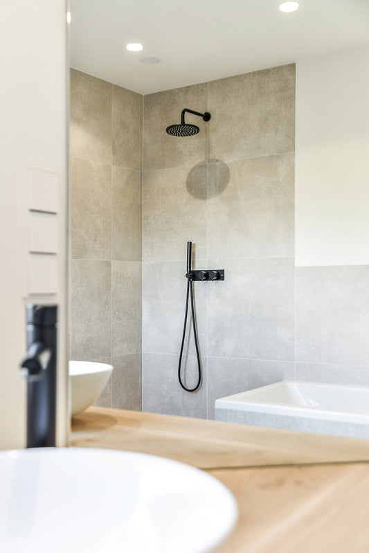 Bathroom Cleaning Made Easy: What to Use for Every Problem (Complete Guide)
