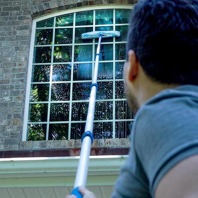 Unger Professional Connect and Clean 7’-24’ Aluminum Telescopic Extension Pole with Locking Cone and Quick-Flip Clamp, Indoor and Outdoor Use, Compatible with Cleaning Tool Attachments