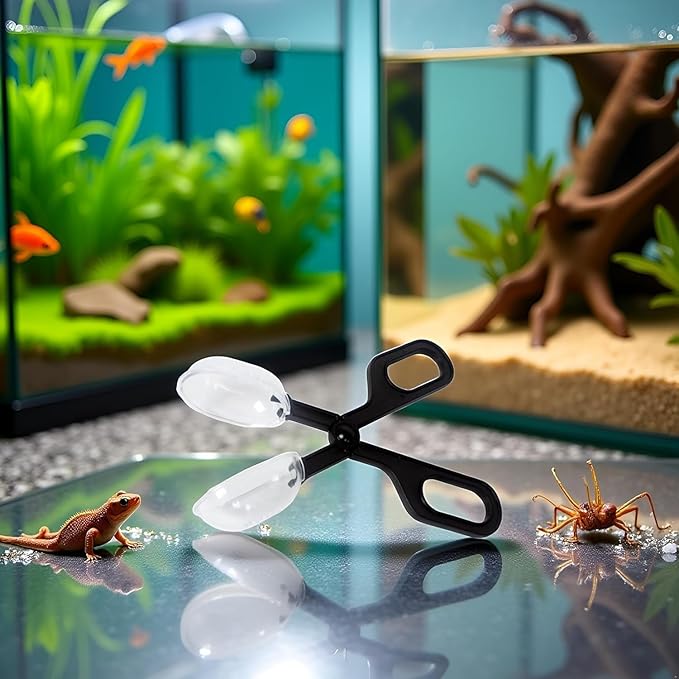 Black Reptile Feeding Scooper with Spoon-Shaped Tips, Terrarium Cleaning Tool for Snakes, Lizards, Tarantulas, Amphibians