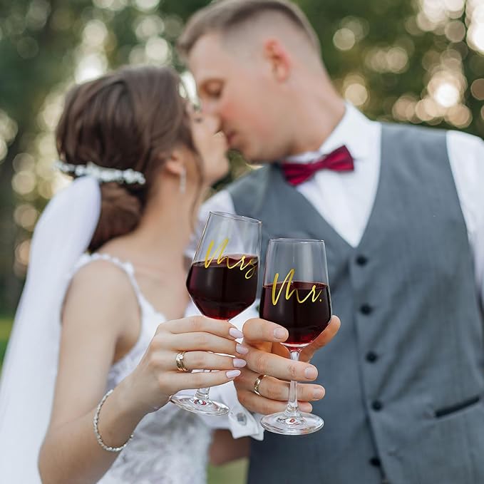 AW BRIDAL Mr and Mrs Wine Glasses Set of 2 for Engagement Bridal Shower, Wedding Gifts for Newlywed Couples 2026, Personalized Anniversary Wine Glass Gift Basket for Bride Groom and Fiance Fiancee