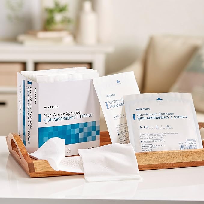 McKesson Non-Woven Sponges, Sterile, 4-Ply, High Absorbency, Polyester/Rayon (4 X 4 Inch (50 Count))