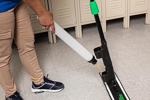 Unger Commercial Excella 18" Floor Cleaning Kit with Straight Pole - Adjustable Height, Liquid Dispensing System, 2 Microfiber Pads and Refillable Bottles - EFKT8