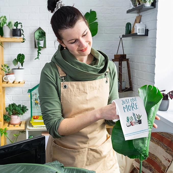 Gifts for Plant Lovers,Plant Lady Mom Gifts,Plant Gifts for Women Gardener Teacher,Funny Best Friend Birthday Gifts,Gardening Gifts,Kitchen Hand Towels Dishcloths Set,Cute Kitchen Decor,New Home Gifts